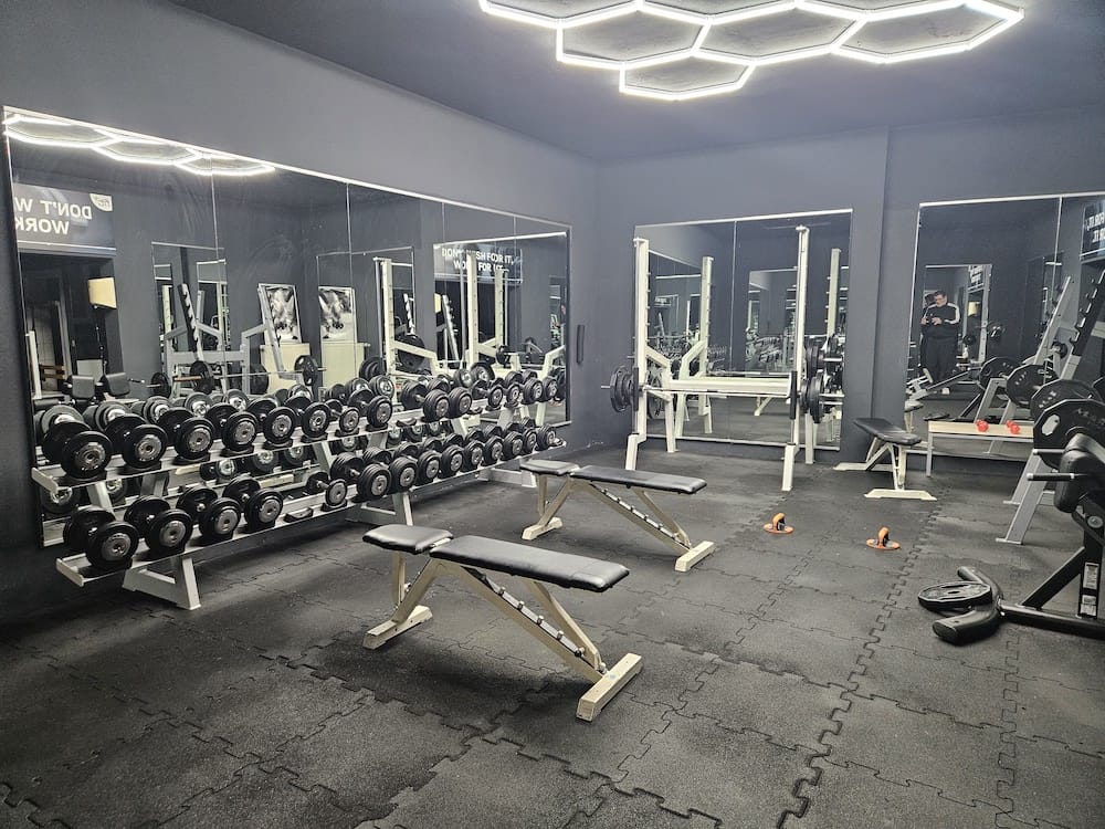 fitplus_Koenigslutter_Freihantelbereich