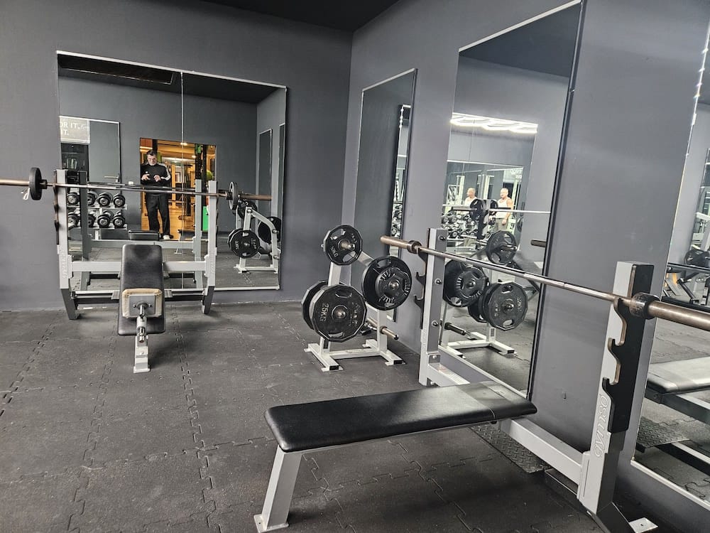 fitplus_Koenigslutter_Langhanteltraining